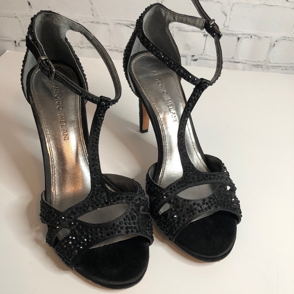 Antonio Melani strappy heel, sequins, fancy 7m